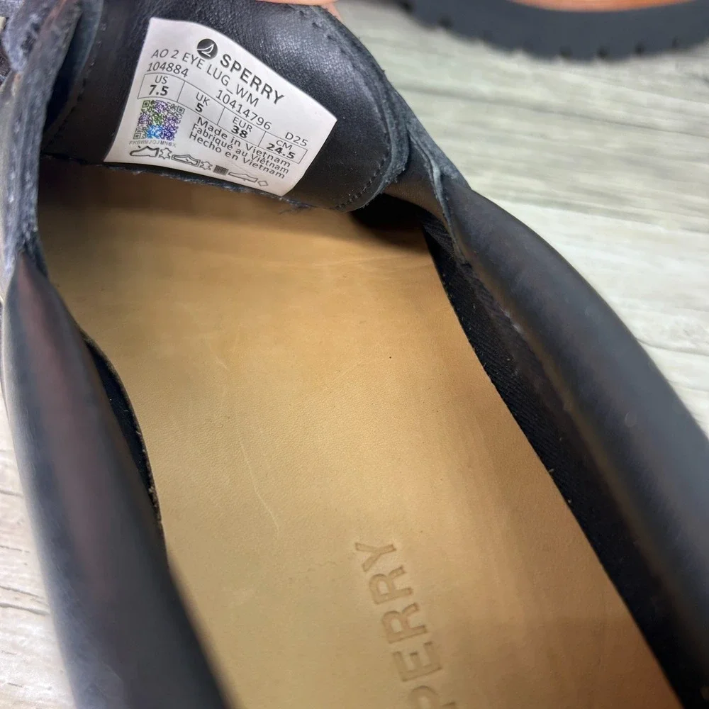 Sperry Top-Sider Women's Authentic Original 2-Eye Lug Boat Shoes Black Size 7.5